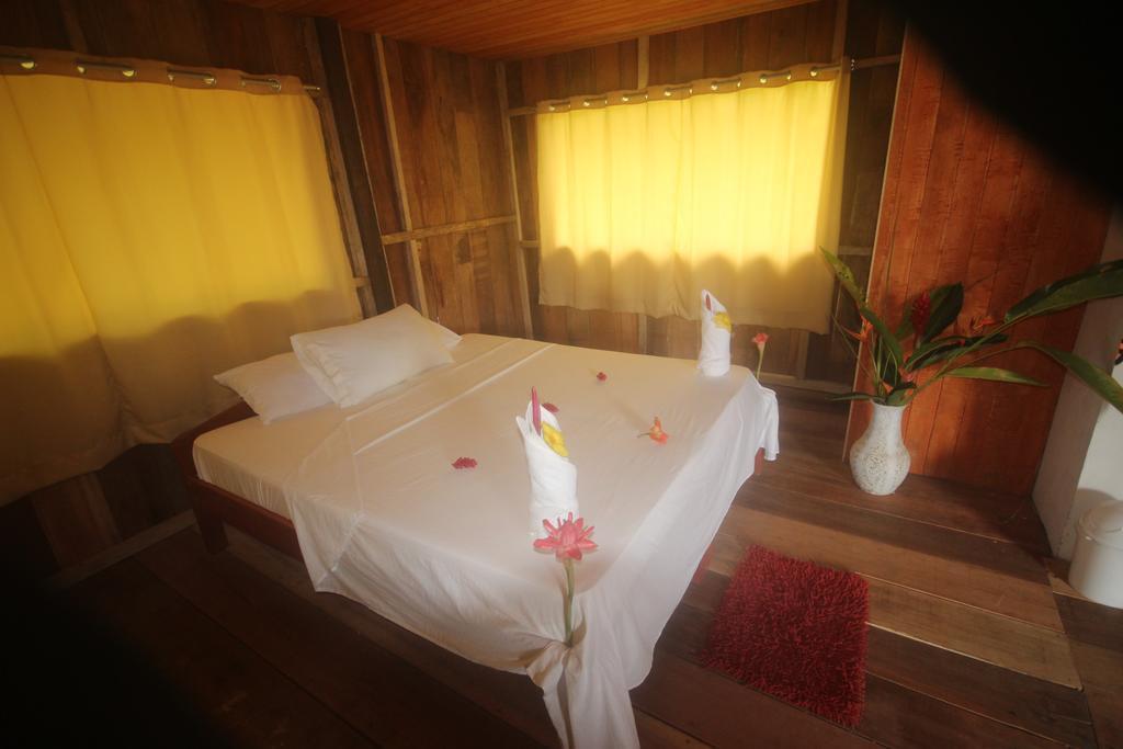 Amazon Rainforest Lodge Padre Cocha Ngoại thất bức ảnh